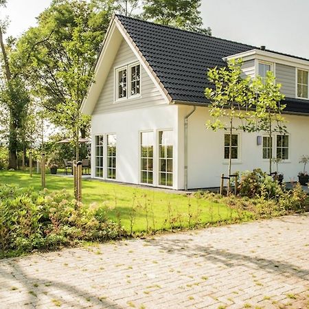 Spacious Home With A Fireplace At 3 Km From Baarle-Nassau Eksteriør bilde